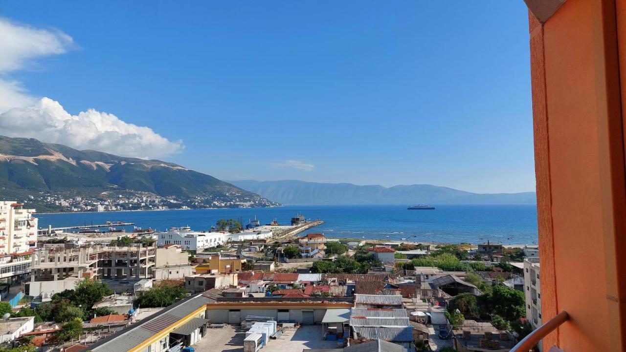 Sweetview 2-Bedroom Apartment With 3 Balcony Seaview Vlorë Esterno foto