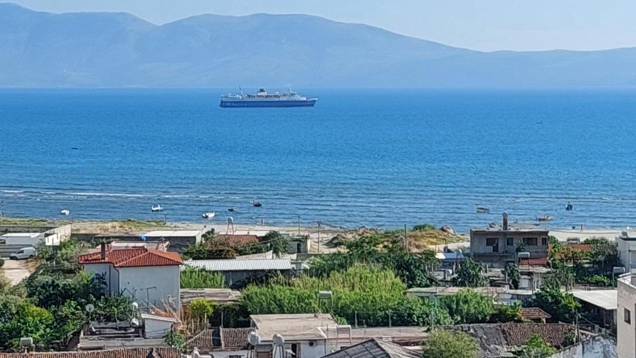 Sweetview 2-Bedroom Apartment With 3 Balcony Seaview Vlorë Esterno foto